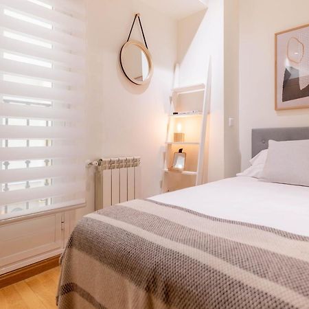 Amazing Apartment In Huertas Madrid Exteriör bild