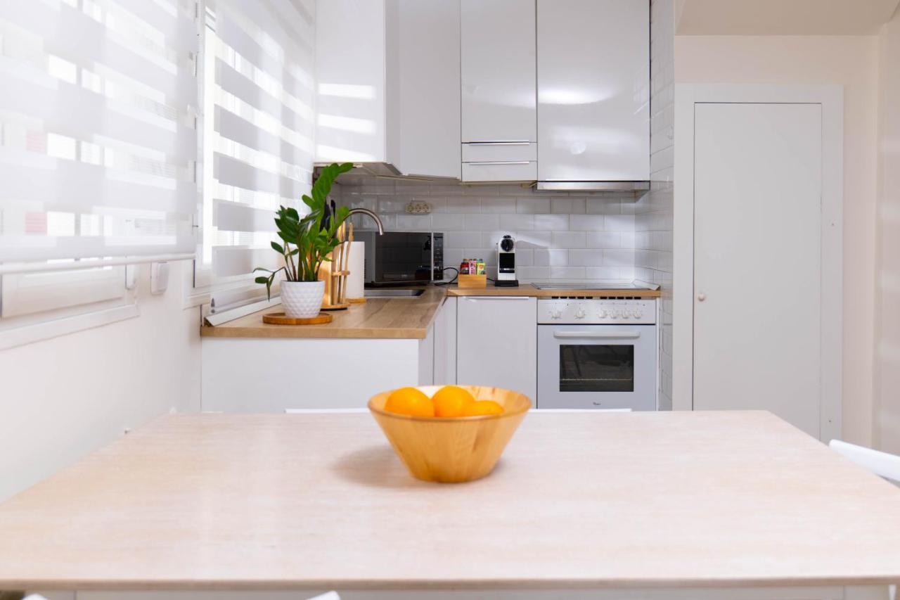Amazing Apartment In Huertas Madrid Exteriör bild